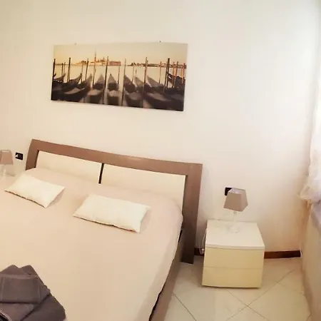 Ca' De L'ogio Apartament *